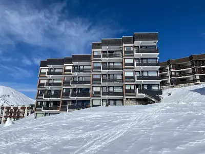 L'établissement Appartement rénové avec balcon, au pied des pistes à Tignes - FR-1-502-592 en hiver