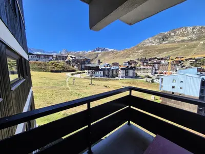 Vue générale sur la montagne ou vue sur la montagne depuis l'appartement