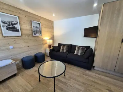 Coin salon dans l'établissement Résidence Pontet B - Appartement rénové · Wifi · Balcon · Pied pistes MAE-1751