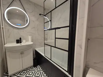 Salle de bains dans l'établissement HCLUB 45 - Charmant studio cabine, 4pers - Tignes Le Lac