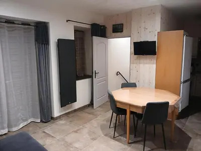 Cuisine ou kitchenette dans l'établissement chez Léon