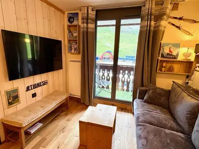 Télévision ou salle de divertissement dans l'établissement RPP C213 - Charmant appt 4pers-Ski aux pieds