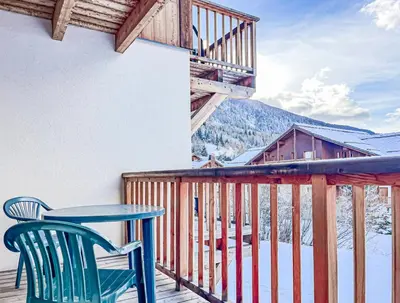 Vue générale sur la montagne ou vue sur la montagne depuis l'appartement