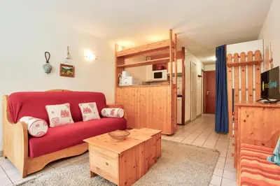 Cuisine ou kitchenette dans l'établissement Résidence Le Soliet 2 - Studio - coin montagne MAE-7761