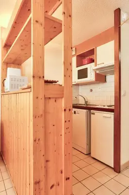 Cuisine ou kitchenette dans l'établissement Résidence Le Soliet 2 - Studio - coin montagne MAE-7761