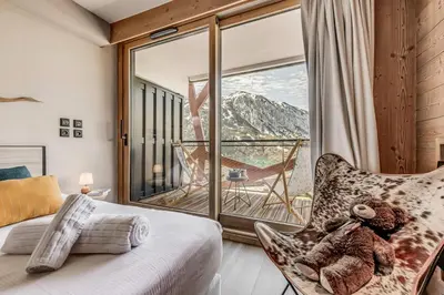 Vue générale sur la montagne ou vue sur la montagne depuis l'appartement