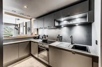 Cuisine ou kitchenette dans l'établissement Résidence Phoenix - 3 Pièces pour 4 Personnes MAE-0401