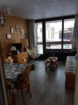 Coin salon dans l'établissement MyHome PRA37 - Emplacement exceptionnel - T2 6 pax - dernier etage vue montagne
