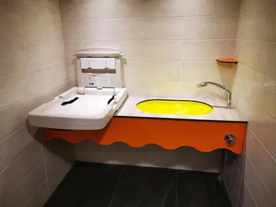 Salle de bains dans l'établissement Caravane 4 personnes au camping d'Aussois