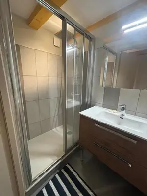 Salle de bains dans l'établissement village house