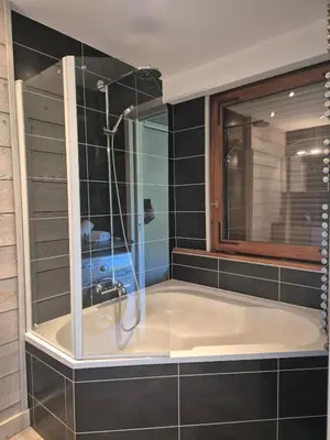 Salle de bains dans l'établissement BEC 563 - Beautiful apartment T2 lake view
