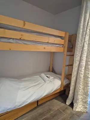 Un ou plusieurs lits dans un hébergement de l'établissement BEC 563 - Beautiful apartment T2 lake view