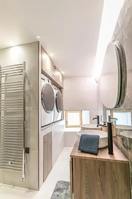 Cuisine ou kitchenette dans l'établissement La Caretta - Vieux village - Appartement 10 personnes 150m2
