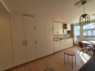 Cuisine ou kitchenette dans l'établissement PLA 2 07 - Beautiful apt 4pers - Val Claret-Tignes- with garage