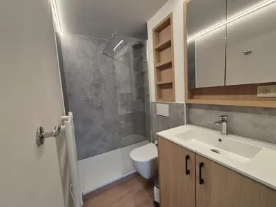 Salle de bains dans l'établissement PLA 2 07 - Beautiful apt 4pers - Val Claret-Tignes- with garage