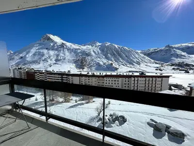 Vue générale sur la montagne ou vue sur la montagne depuis l'appartement