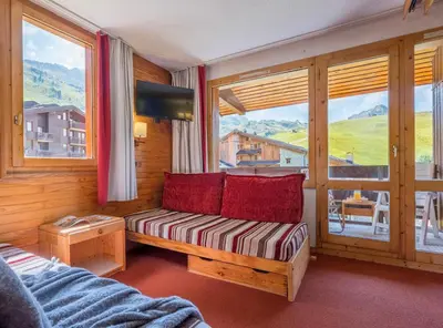 Vue générale sur la montagne ou vue sur la montagne depuis l'appartement