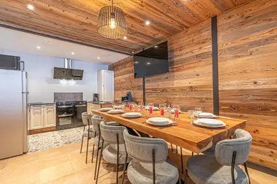 Cuisine ou kitchenette dans l'établissement l'Alpaga