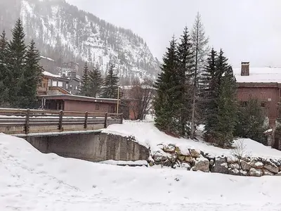 L'établissement Studio central 3-4 pers, proche pistes, balcon - FR-1-518-163 en hiver