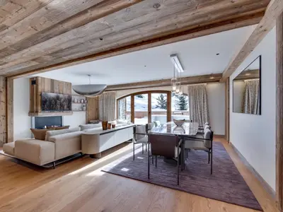 Coin salon dans l'établissement Appartement de standing Val d'Isère, 12 pers, animaux admis - FR-1-567-135