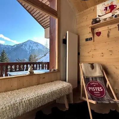 L’Éterlou Au pied des pistes