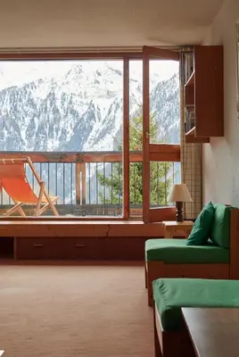 Vue générale sur la montagne ou vue sur la montagne depuis l'appartement