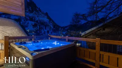 Vue générale sur la montagne ou vue sur la montagne depuis l'appartement
