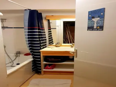 Salle de bains dans l'établissement Apartment for 6 people in Val Cenis