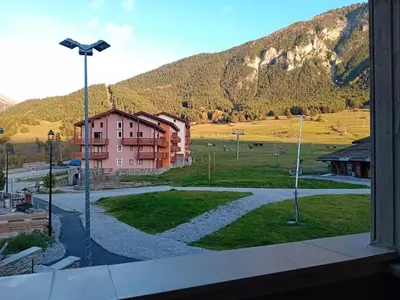 Vue générale sur la montagne ou vue sur la montagne depuis l'appartement