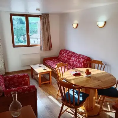 Apartment with balcony for 6 people