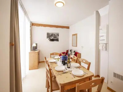 Coin salon dans l'établissement Apartment with parking for 5 people