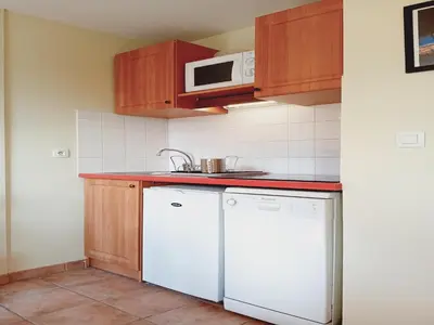 Cuisine ou kitchenette dans l'établissement Apartment for 4 people in Val Cenis