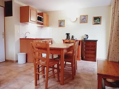 Cuisine ou kitchenette dans l'établissement Apartment with balcony for 6 people