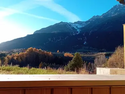Vue générale sur la montagne ou vue sur la montagne depuis l'appartement