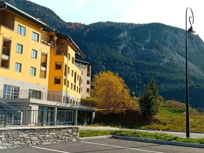 Vue générale sur la montagne ou vue sur la montagne depuis l'appartement