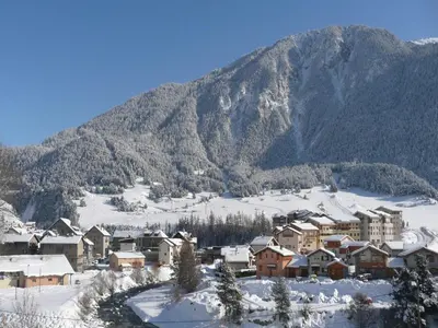 Vue générale sur la montagne ou vue sur la montagne depuis l'appartement