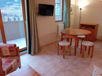 Télévision ou salle de divertissement dans l'établissement Holiday home in Val Cenis for 4 people