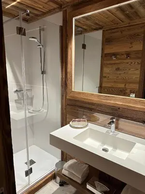 Salle de bains dans l'établissement les 2 ours