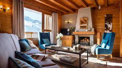 Coin salon dans l'établissement lesetoilesdelaplagne chalet 16 au pied piste a belle plagne