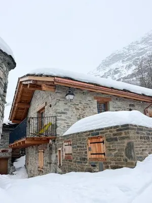 L'établissement Les Greppes en hiver