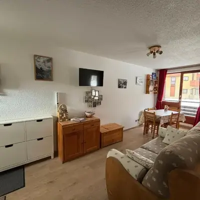 Appartement cosy 4 pers avec balcon à Val Cenis - FR-1-508-307