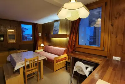 Coin salon dans l'établissement MyHome - Bol8 - T2 5pax skis aux pieds Val Claret