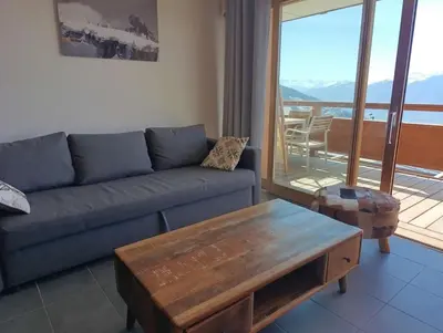 Coin salon dans l'établissement Paradiski nouveau, calme et ensoleillé vallandry