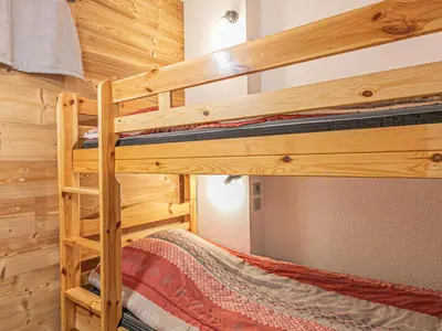 Un ou plusieurs lits dans un hébergement de l'établissement Appartement rénové pour 8 pers. à Aussois - FR-1-508B-20