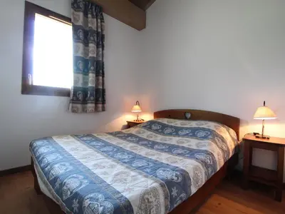 Un ou plusieurs lits dans un hébergement de l'établissement Appartement spacieux 6 pers, vue montagne, Aussois - FR-1-508B-28