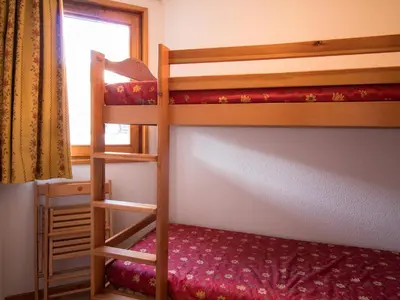 Un ou plusieurs lits dans un hébergement de l'établissement Appartement 6 pers à Aussois avec parking - FR-1-508B-49