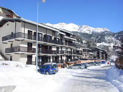 Vue générale sur la montagne ou vue sur la montagne depuis l'appartement