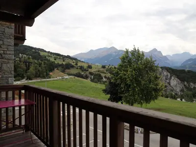 Vue générale sur la montagne ou vue sur la montagne depuis l'appartement