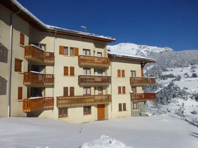 Vue générale sur la montagne ou vue sur la montagne depuis l'appartement
