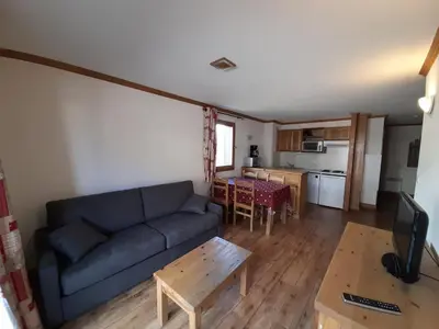 Cuisine ou kitchenette dans l'établissement Appartement spacieux 6 pers, balcon, WIFI - FR-1-508B-22